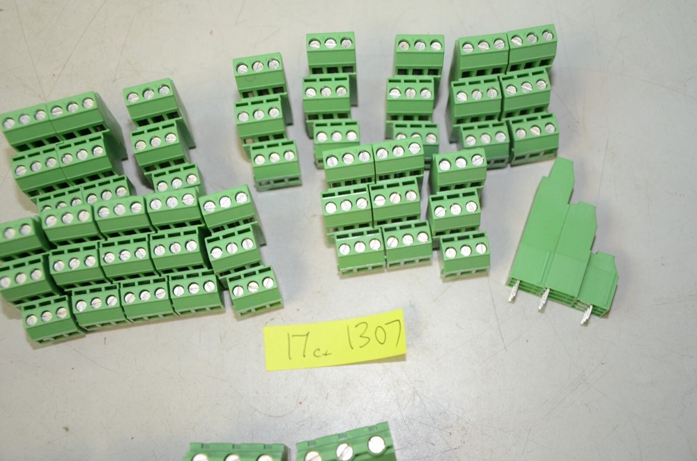 Phoenix Contact MK3DS3/3 5.08 2.5 mm Terminal Lot of 17 NEW Open Box