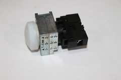 Siemens 3SB36 40-6BA60, Pilot Light with Lampholder 120V, White Lens