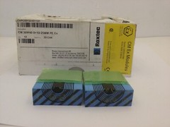 ROXTEC CM30W40 CM MODULE WITH MULTIDIAMETER, BOX OF 12, NIB