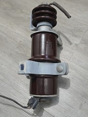 GE Chocolate Box Fused Cutout and Hubbard Autogap Arrester