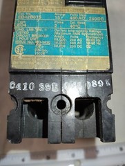 SIEMENS I-T-E ED42B015 CIRCUIT BREAKER SENTRON SERIES 2P 15AMPS 480VAC