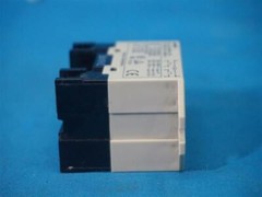 Omron G7L-2A-BUBJ-CB G7L2ABUBJCB Relay 100-120VAC