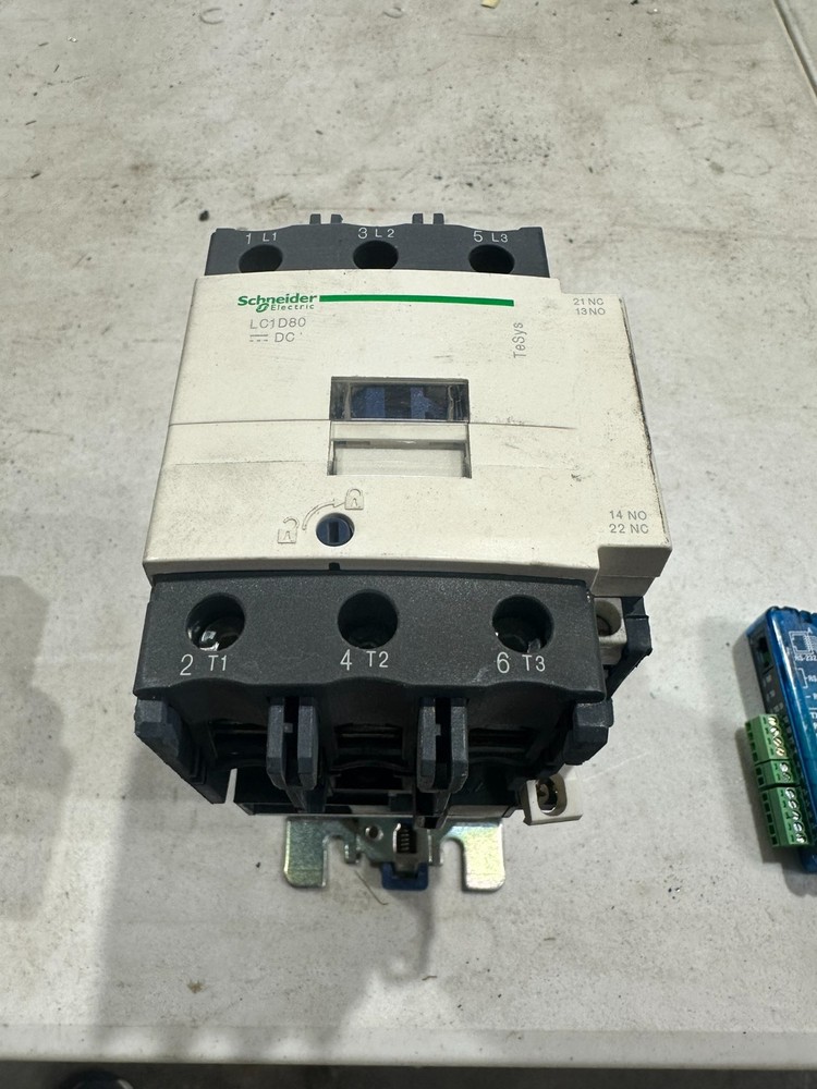 Telemecanique LC1 D80 11 AC Contactor W585