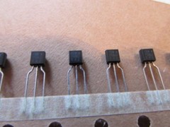 MPSA62 Central Semi Darlington PNP 20V 500mA 3-Pin TO-92 Rohs Pb Free, 25 pieces