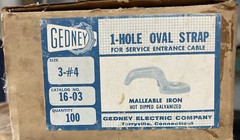 Gedney 1 hole oval strap Box Of 100 (for Service Entrance Cable)