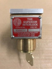 SUPERIOR INTERLOCK CORP. S105811Y LOCK FOR MBP BREAKER KMGM