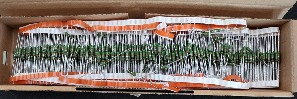 DRALORIC 1000x Metal Film Resistors 10Ω S TK 50 10 Ohm Tolerance 1%
