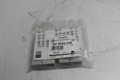 Rittal SV 9340.030 Busbar Support 1-Pole – 4 Units New