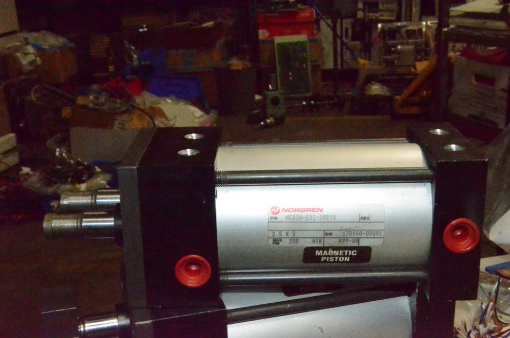 Norgren IMI C&C 2.5 x 3 inch Bore & Stroke Air Cylinder NE03A
