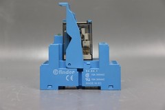 Finder 94.84.1 Relay Socket + Finder 55.34.9.024.0040 Plug Relay Unused