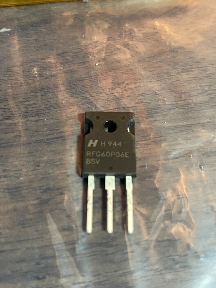 INTERSIL/HARRIS RFG60P06E TO-247 60A 60V 0.030 Ohm **LOT OF 5** New