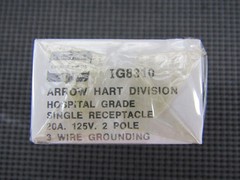 Arrow Hart IG8310 20A 125V 2P 3W HG Orange Single Receptacle – Lot of 2
