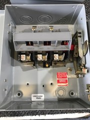 GE THN3361 SAFETY SWITCH 30 AMP 600 VOLT 3 PHASE MODEL 10 NONFUSIBLE-CT 1100
