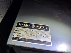 GE Flex-A-Plug 400 Amp 600 Volt Bus Plug 3 Phase 4 Wire