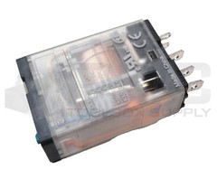 LOT OF 2 SCHNEIDER ELECTRIC 781XAXRM4L-24D RELAY 15A 277VAC 28VDC