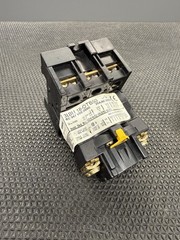 Siemens 3LD11 18-OTB53, Disconnect with Knob Mount And Connector