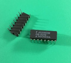 (3PCS) F4520BDMQB FSC IC 16-PIN CDIP
