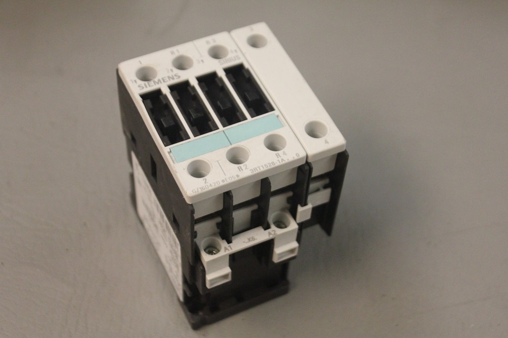 SIEMENS 3RT1526-1A CONTACTOR MODULE