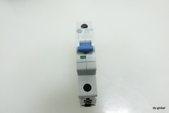 AB MCB Used 1492-SPM1B010 Circuit Breaker ELEC-I-567=7C43
