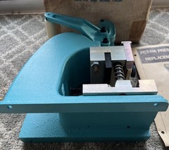 Alpha Wire Corporation FCT-11A Benchtop Bench Press System New inBox With Manual