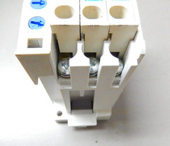 Cutler Hammer C306DN3 Overload Relay with H2006B Heaters