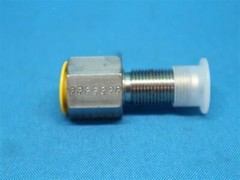 2pcs Nordson Asymtek 972516 CONN BLKHD 37D 1/4NPT