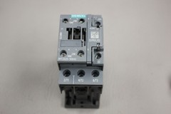 SIEMENS SIRIUS CONTACTOR 3RT2025-1KB40