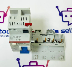 ABB DDA204 AC-40/0,1 RCD Block 2CSB204001R2400 4 Pole