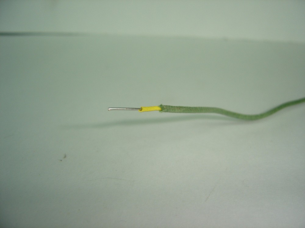 VINTAGE 20 AWG CLOTH COVERED GREEN WIRE, SINGLE STRAND, 10 FEET, NNB