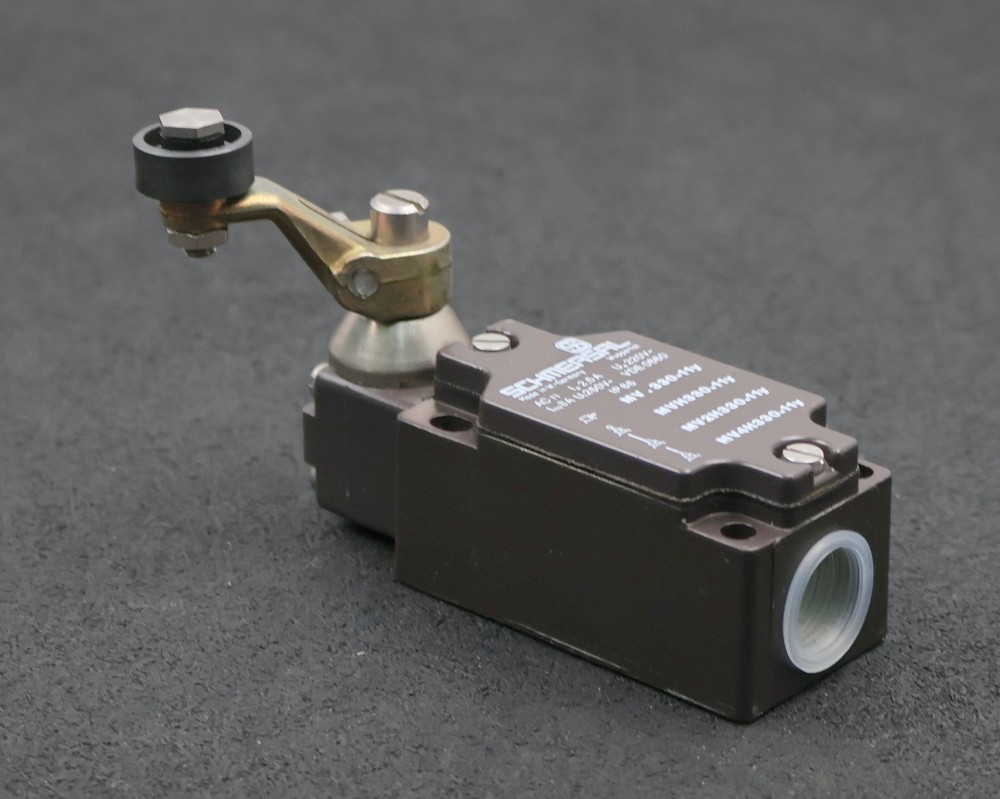 Schmersal position switch with roller plunger MVH330-11y 40x76x40mm (basic unit)