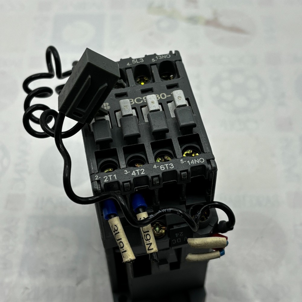 ABB BC9-30-10 CONTACTOR 24V COIL BC93010 1000V 26A ⭐