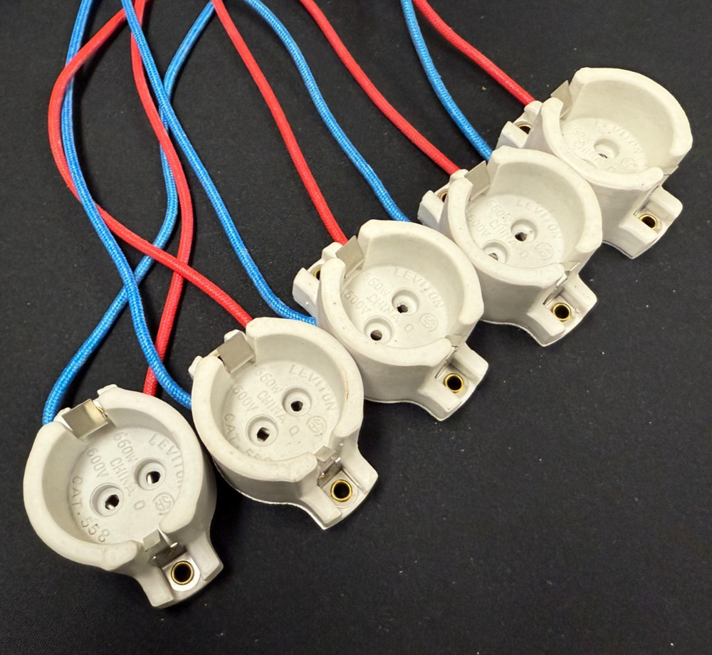 5PK Leviton 558 – PG12 base High Pressure Sodium Light Socket 12″ leads (LH0384)
