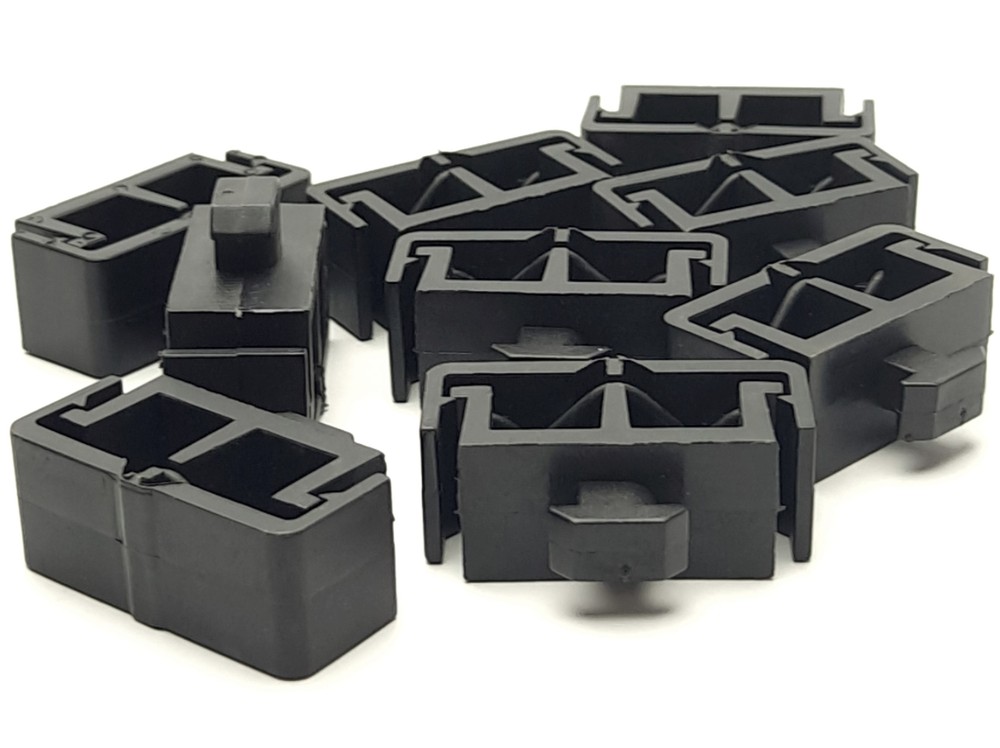 Lot of 9 80/20 12319 Drop-In Cable & Tube Clip 28mm x 32.33mm x 16mm, Snap Cover