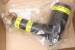 Eaton 35 kV Class M.O.V.E. Direct Connect Elbow Surge Arrester DCEA635M36 600A