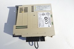 Yaskawa SGDS-02A01A SGDS02A01A Servopack 200W