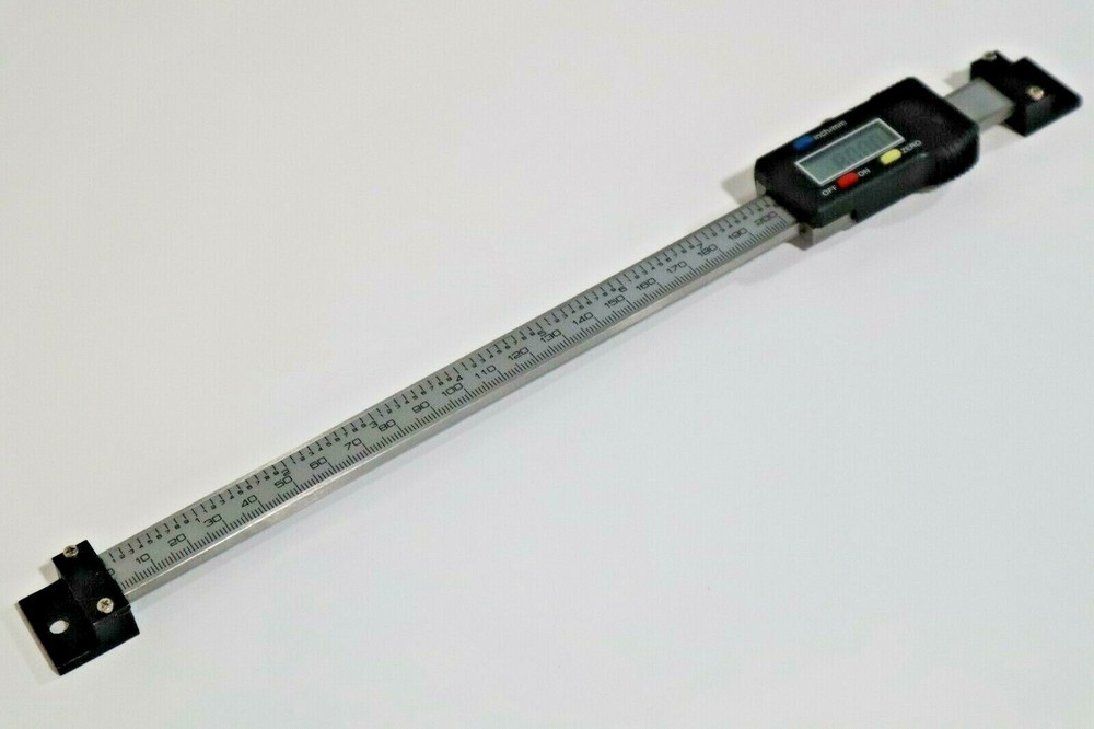 HORIZONTAL LINEAR SCALE WITH DIGITAL READOUT **VARIOUS SIZES AVAIABLE**