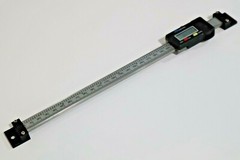 HORIZONTAL LINEAR SCALE WITH DIGITAL READOUT **VARIOUS SIZES AVAIABLE**