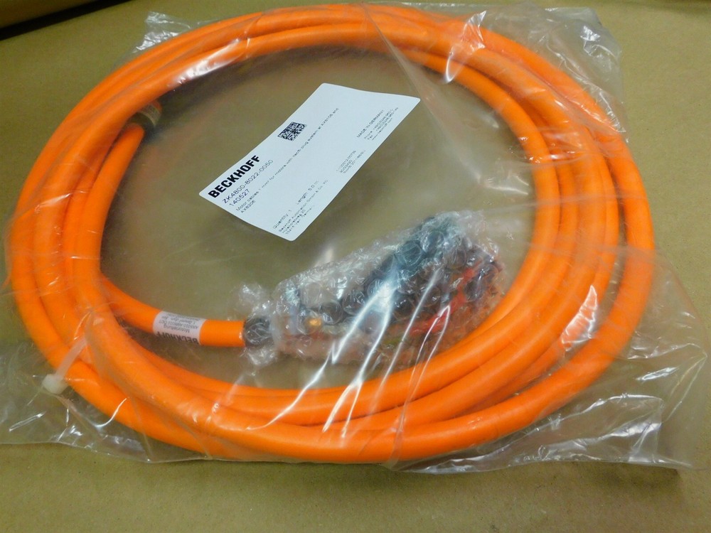 Beckhoff ZK4800-8022-0050 # 140527 ITEC Plug System Cable AX8000-AM8000 5 M NEW