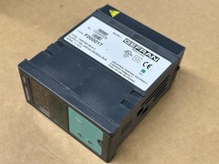 Gefran 1000-R0-2R-0-1 Temperature Controller 100-240Vac NEW Never Used No Box