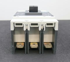 SIEMENS Circuit Breaker VL400 3VL4740-1DC36-0AA0 415VAC 3 Pole IR-320…400A
