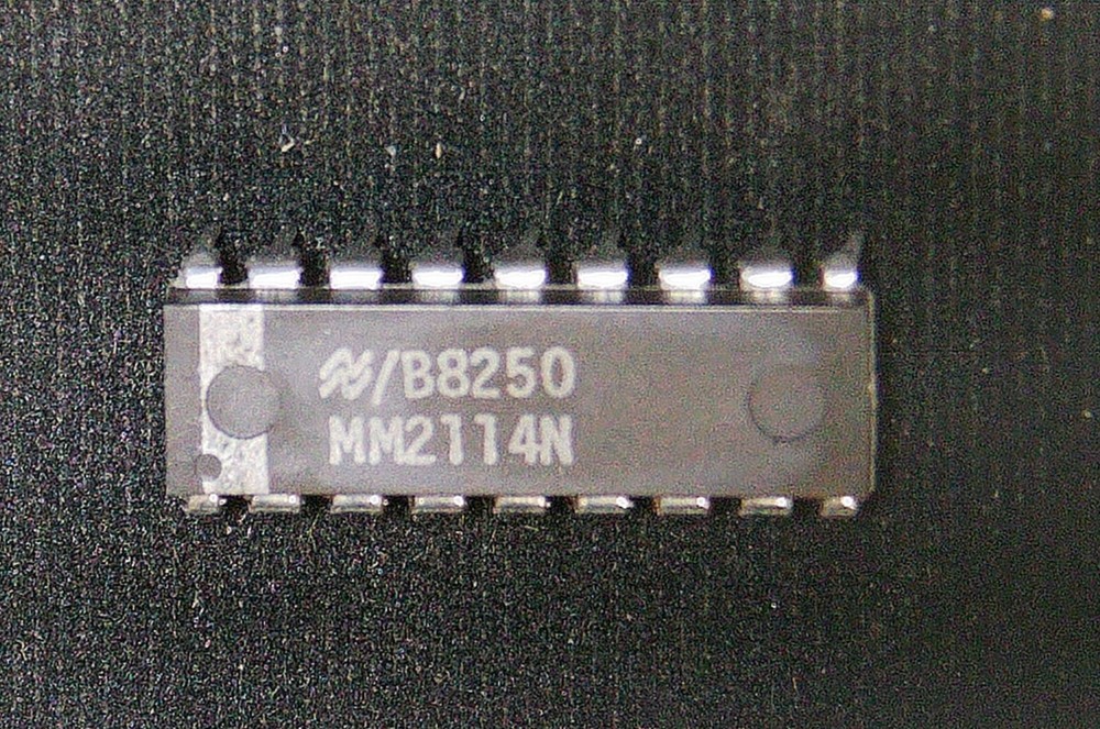 National Semiconductor MM2114N SRAM 1KX4 MOS DIP 18 PIN NOS