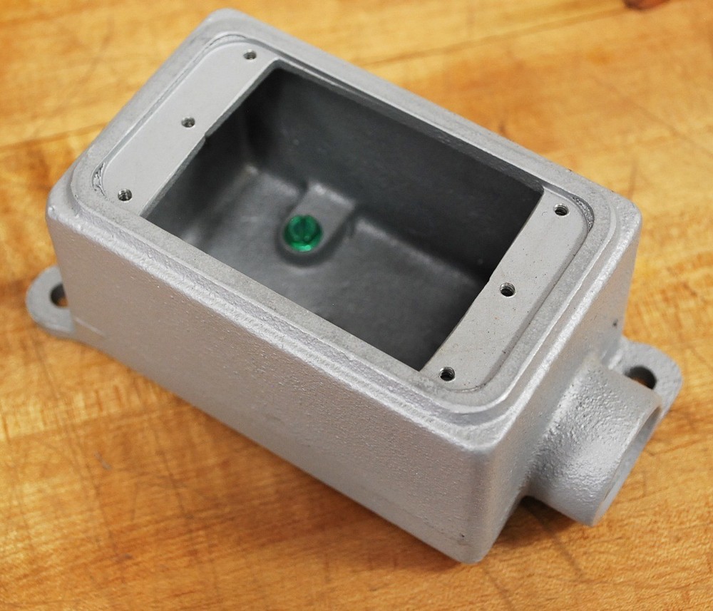 Oz-Gedney OZG FD175 3/4″ Cast Device Box – NEW