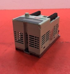 Mitsubishi FR-E520-0. 2K Inverter 1.5A Max 3 PH 200-240VAC 0.2kW. 1C