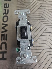 EATON ARROWHART CSB115STBK-SP-LW 15A 120/277V