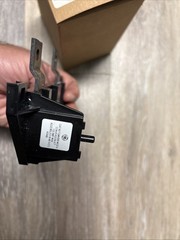 TQMH000 GE Main Breaker Kit For Powermark Gold Load Center- New Open Box