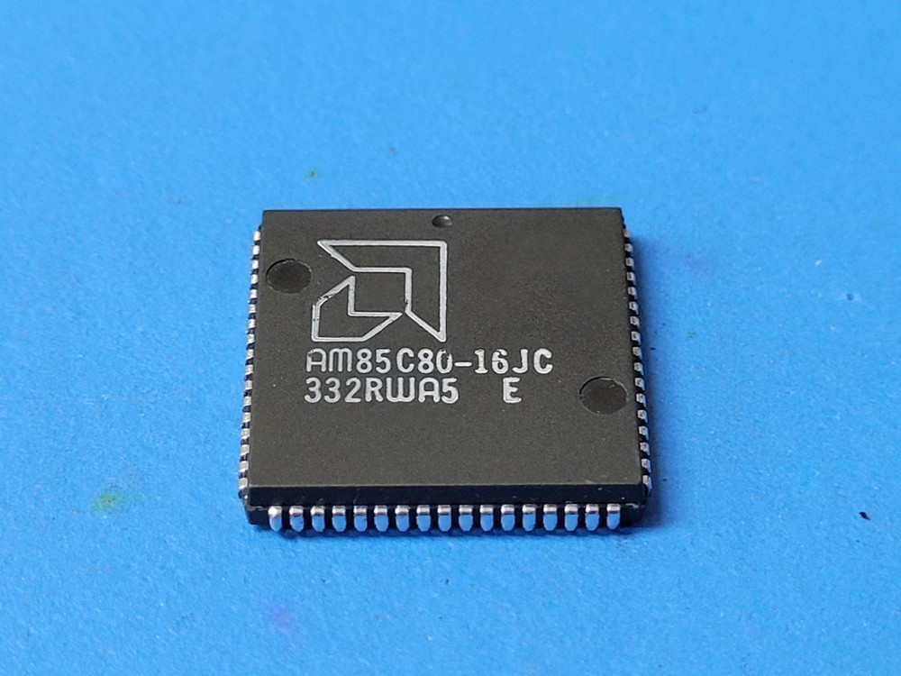 (1 PC) AM85C80-16JC AMD ENHANCED SERIAL COMMUNICATION CONTROLLER PLCC-68