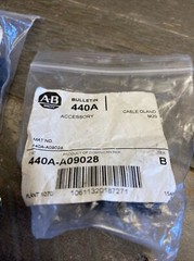A-B QUALITY Bulletin 440A Cable Gland M20 MAT # 440A-A09028 Lot Of 5 One Open
