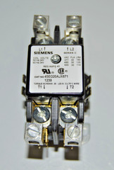 SIEMENS 45EG20AJX671 S1-02432004000 Contactor 2-Pole, 30FLA 24V Coil 50/60HZ NEW