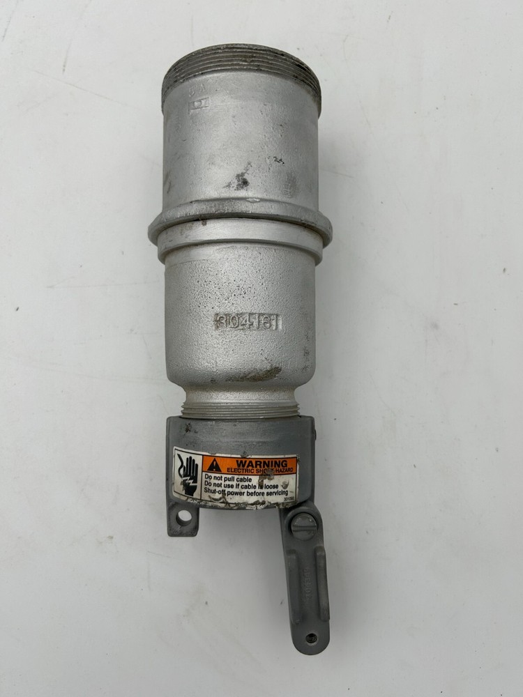 Appleton 600V 30A Electric Shock Hazard Powertite Plug