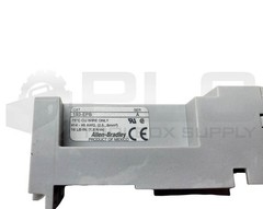NEW ALLEN BRADLEY 193-EPB /A DIN RAIL/ PANEL ADAPTER *READ*